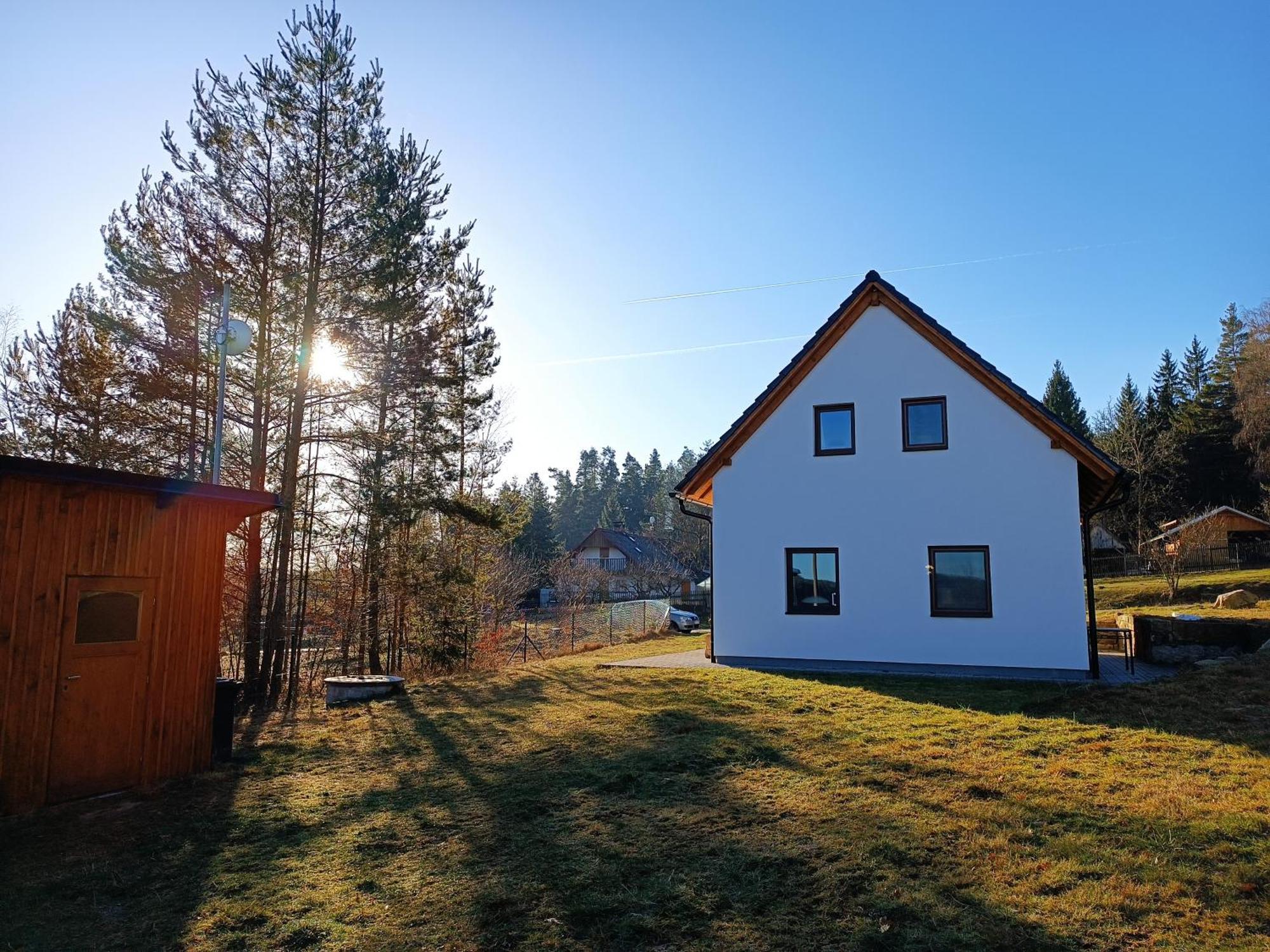 Klidna Lokalita Na Kraji Lesa, Cely Dum S Uschovnu Kol Villa Nova Bystrice Luaran gambar