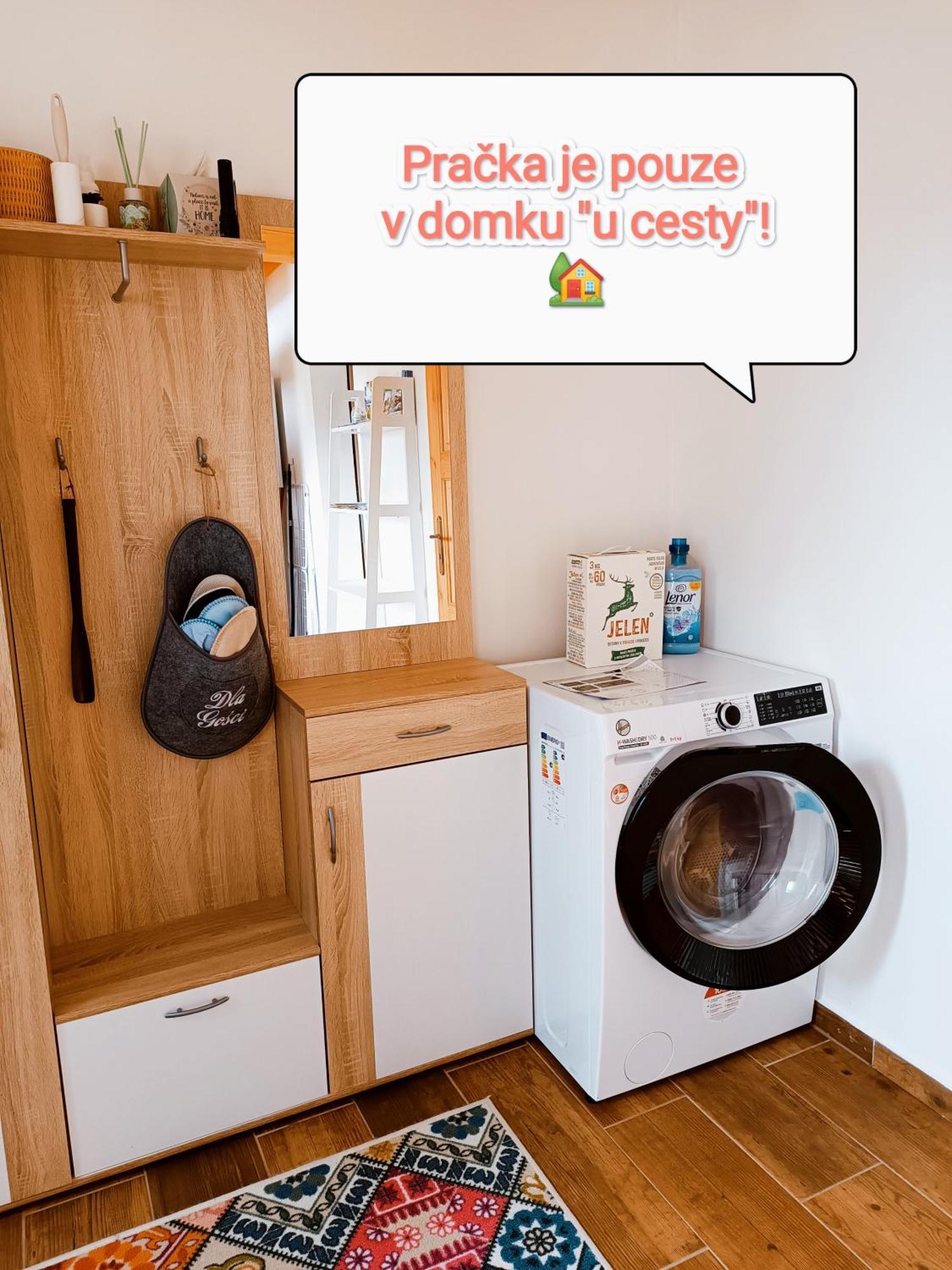 Klidna Lokalita Na Kraji Lesa, Cely Dum S Uschovnu Kol Villa Nova Bystrice Luaran gambar